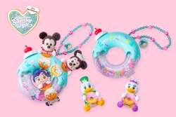 「自分好みのパフェが作れる！東京ディズニーランドにヴァネロペのお菓子な世界が再登場」の写真