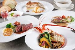 いこーよ限定の「早割プラン」では、伊勢志摩の食材を味わえるフレンチのフルコース。