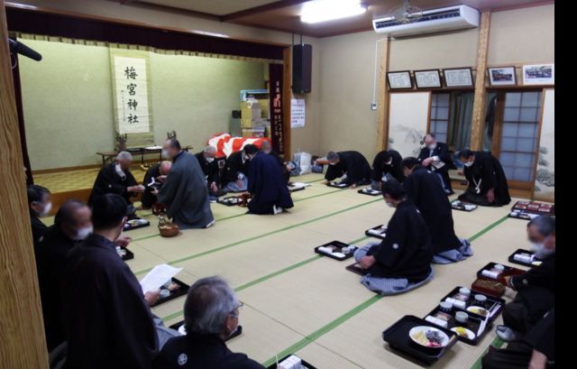 梅宮神社の甘酒祭り（狭山市役所）