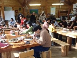 「【2026】関西の無料・格安アスレチック8選｜子供550円以下＆大阪の人気大型施設も」の写真