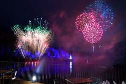 「祝7周年！ムーミンバレーパークで春の祭典　新シアターや花火にリトルミイフェアも」の写真