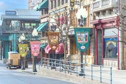 「【東京ディズニーシー】食で世界を巡る祭典が開催！レミーの新メニューや限定グッズも」の写真