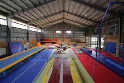 「【2026年】関西のトランポリンパークおすすめ11選！大阪・兵庫・京都の大型施設を厳選」の写真