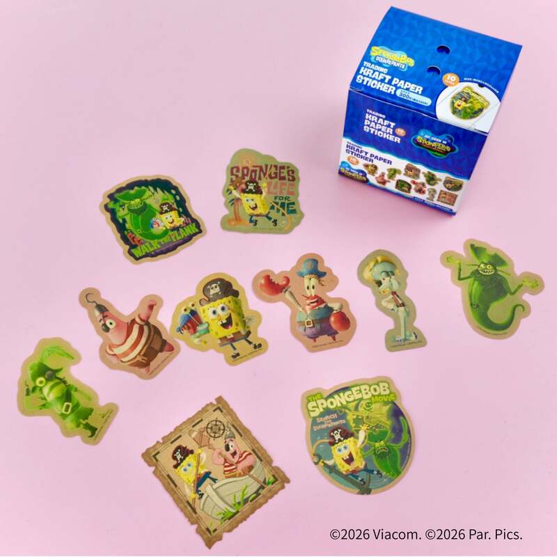 トレーディングクラフトステッカー　　330円