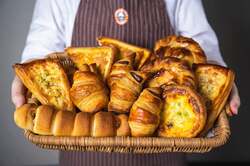 「チョコクロ1個買うともう1個無料！「サンマルクカフェ創業祭」が2日間限定で全国開催」の写真