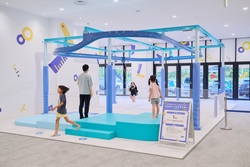 「富山初！地球テーマの屋内遊び場「ちきゅうのにわ 高岡店」がイオンモール高岡にOPEN」の写真