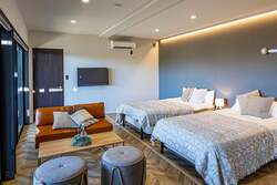 「閉園後の動物園をカートで探検！東武動物公園の隣に埼玉県最大級のグランピングOPEN」の写真