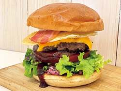 〈87cafe〉[長野県 長野市]  87バーガー(1個) 1,300円