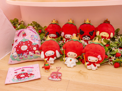 「【動画で紹介】お台場に「いちごのお家」が復活！歴代のいちご新聞＆限定グッズも」の写真