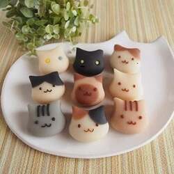 「和菓子KOU」岡山から出店、かわいい猫の練り切り