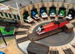 おはなしの名場面を再現したソドー島のジオラマ