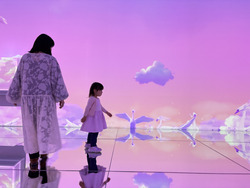 「【現地レポ】話題の没入型体験施設「ワンダリア横浜」をオープン前に親子で体験！」の写真