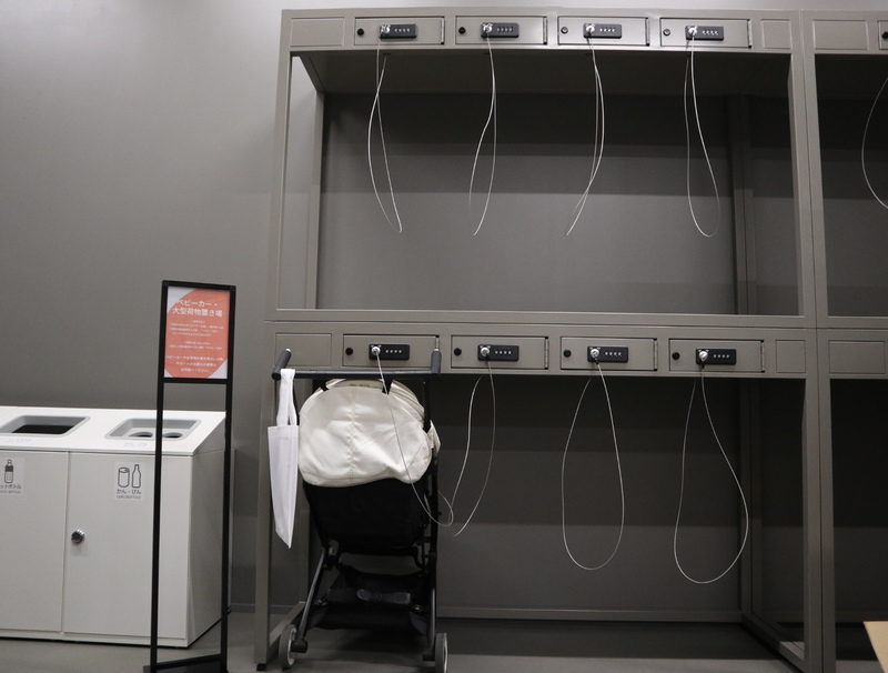 ベビーカー・大型荷物置き場