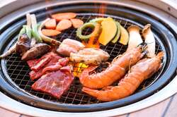 「糸満市のホテルで全長70mのガーデンプールOPEN！沖縄初"虹のウォータースライダー"も」の写真