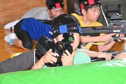 「海辺の焚き火や光線銃バトルも！入場無料のアウトドアイベントが大阪・泉南で開催」の写真