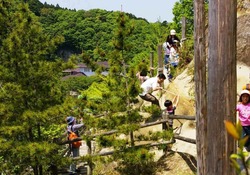 「【2026最新】関東の「巨大迷路＆立体迷路」おすすめ10選　変わり種＆謎解きも！」の写真