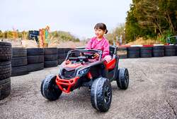 「免許不要でバギー体験！ネスタリゾート神戸に新エリア　3歳から乗れる電動カートも！」の写真