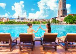 「エヴァ・ミッフィー・新プールが勢揃い！　長崎「ハウステンボス」で2026年夏の大冒険」の写真