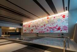 「豊洲直送マグロ解体ショーやキッズメニューも！東京・潮見でGWディナーブッフェ開催」の写真