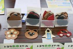 「人気キャラ登場＆550冊の絵本バス＆無料ワークショップも！東京ドームシティで春休み」の写真