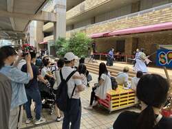 「池袋が巨大な遊び場に！サンシャインシティで20団体が集うプレーパーク開催　入場無料」の写真