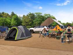 「元ゴルフ場をキャンプ場に!? 　志摩に広々22区画の新フィールド誕生、ジップラインも」の写真