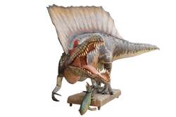 スピノサウルス