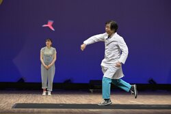 「「なんで!?」が止まらない！ でんじろう先生の実験ショーが名古屋マリオットに初上陸」の写真