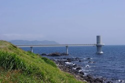 「【2026】春休みに行きたい！海中水族館＆展望塔7選 潜水艦気分で冒険・イベント情報も」の写真