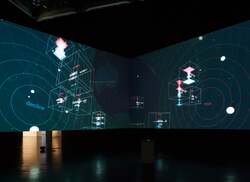 《chains》真鍋大度＋登本悠介＋石井2bit