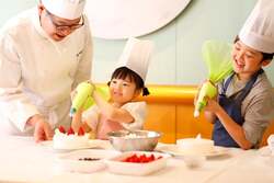 「いちご食べ放題＆パティシエ体験も！「こどもの日」はニューオータニ幕張で思い出作り」の写真