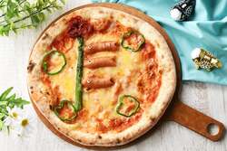 「焼きたてピザにランチブッフェも！親子で楽しめる「ピザ作り体験」がGWに新宿で開催」の写真