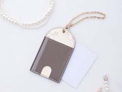 グリローズ ICカードケース