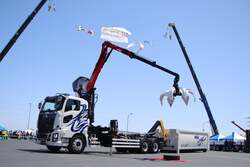 実演パフォーマンス