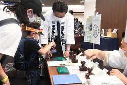 「全長7m超のプラレールに駅長体験も！鉄道づくしの豪華ブッフェがGWに飯田橋のホテルで」の写真