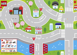 「最新ハッピーセットは「トミカ＆サンリオキャラクターズ」 　可愛いコラボドリンクも」の写真