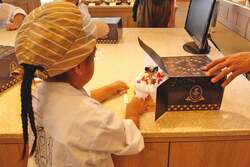 「母の日のプレゼントは「手作りケーキ」で！パティシエ気分が味わえる体験教室が神戸で」の写真