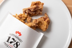 「ビスコの箱がロボットに!?　入場無料で動物ふれあいも楽しめる、GWのモリコロパーク」の写真