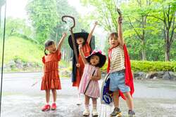 「お風呂が泡のプールに!? 巨大泡バズーカやお菓子選び放題が毎日楽しめるGWイベント」の写真