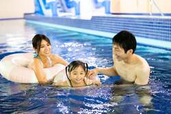 「温泉テーマパークが大人1,000円・子供500円！箱根ユネッサンで「勝手に三島市民割！」」の写真