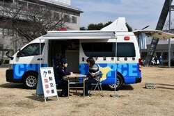 移動交番車