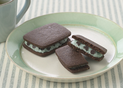 「チョコミントサブレ」