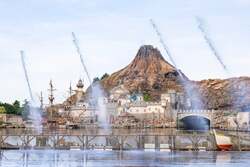東京ディズニーシー  「“びしょ濡れ”ハーバースプラッシュ」（メディテレーニアンハーバー）