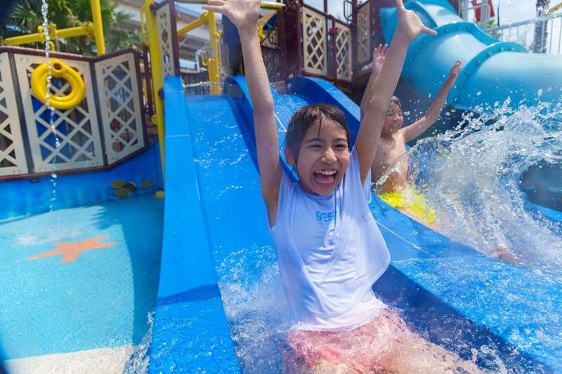 ⭐️夏だ❗️水遊び❗️⭐️ゴムボート ⼆度と取り戻せない、この夏の、君の笑顔といたい。この夏