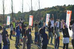 専門家による丁寧な指導で、走ることの楽しさを学べる（画像は過去開催時のもの）