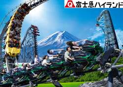 「世界レベルの技を入園無料の富士急ハイランドで鑑賞！　ダブルダッチ＆BMXショー開催」の写真