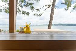「無料の足湯でポケモンたちがお出迎え♪　石川県七尾市に「わくらポケモン足湯」が誕生」の写真