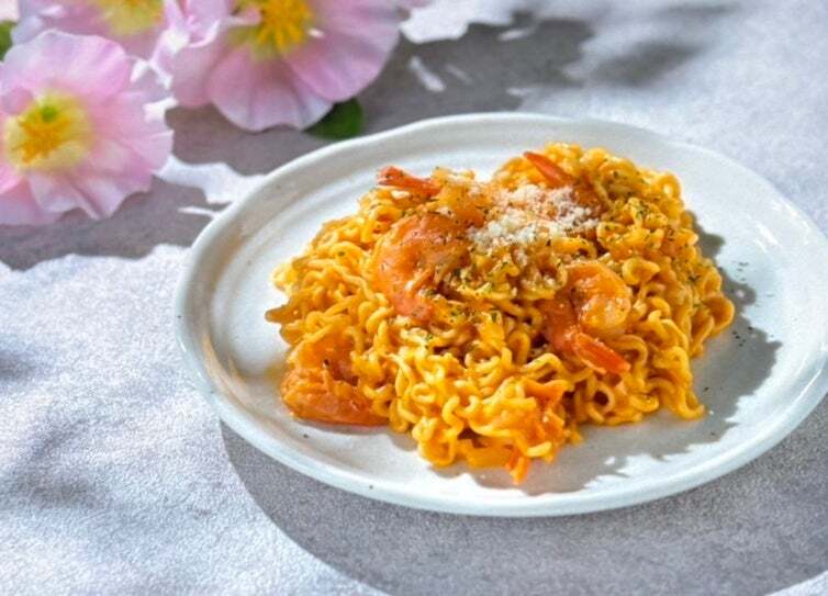 【最新トレンド】トゥーンバパスタ 880円