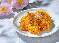 【最新トレンド】トゥーンバパスタ 880円