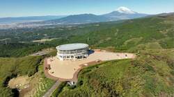 「動く展望台で360°パノラマ絶景を満喫！　十国峠にスロープカーが2027年夏誕生」の写真